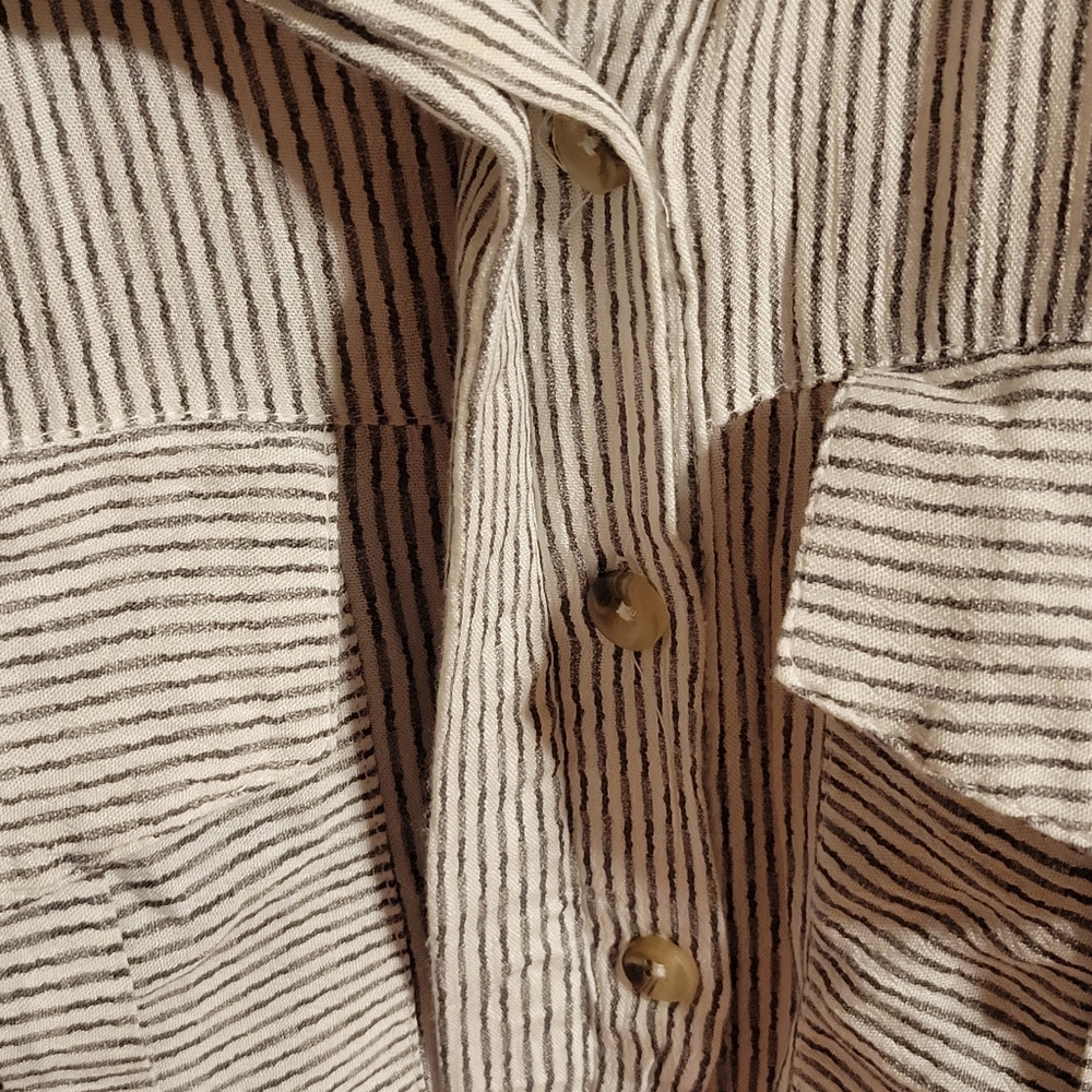 SIM & SAM Cropped Button up - Picture 5 of 9